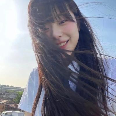 正面全裸